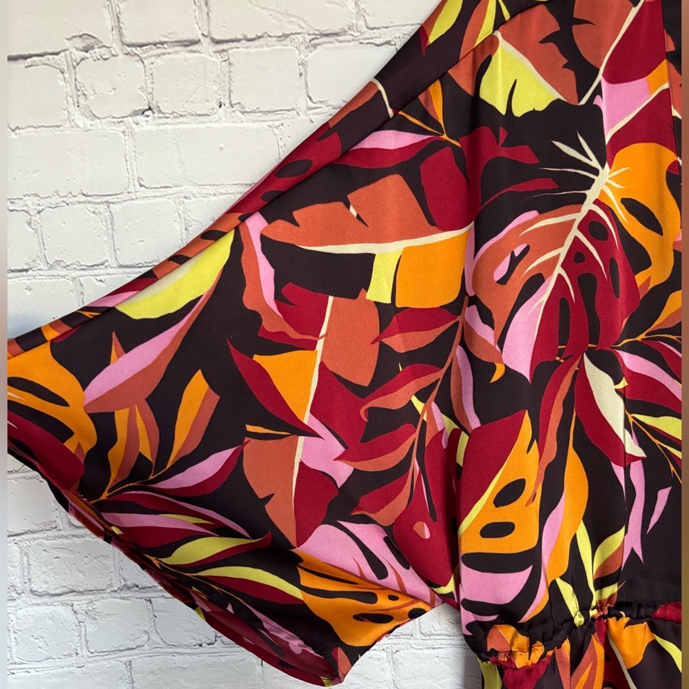 DR2 by Daniel Rainn Foliage Print Satin Kimono/Coverup--NWT--S/M - Picture 11 of 14
